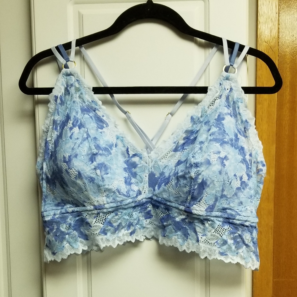 🍁🌺Aerie flowered blue lace bralette